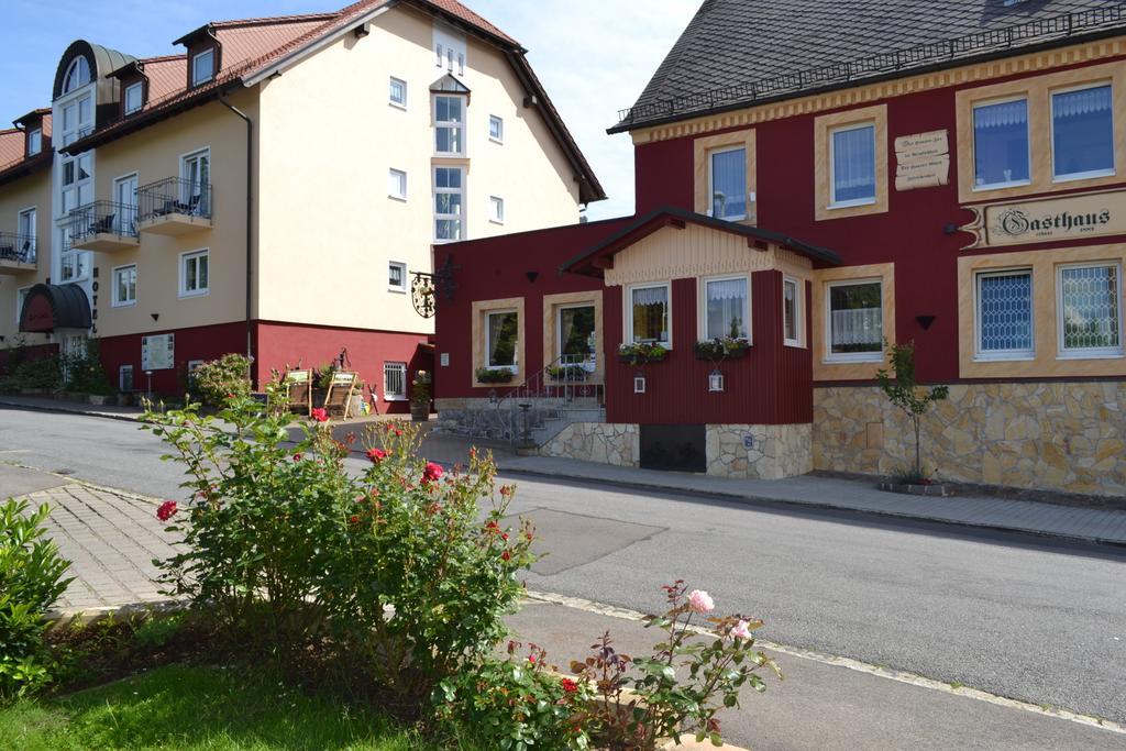 Hotel & Restaurant Zur Linde Freital Eksteriør billede
