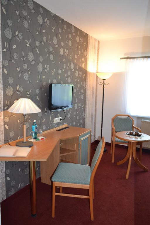 Hotel & Restaurant Zur Linde Freital Eksteriør billede
