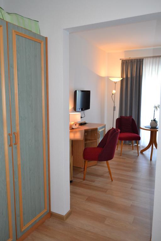 Hotel & Restaurant Zur Linde Freital Eksteriør billede